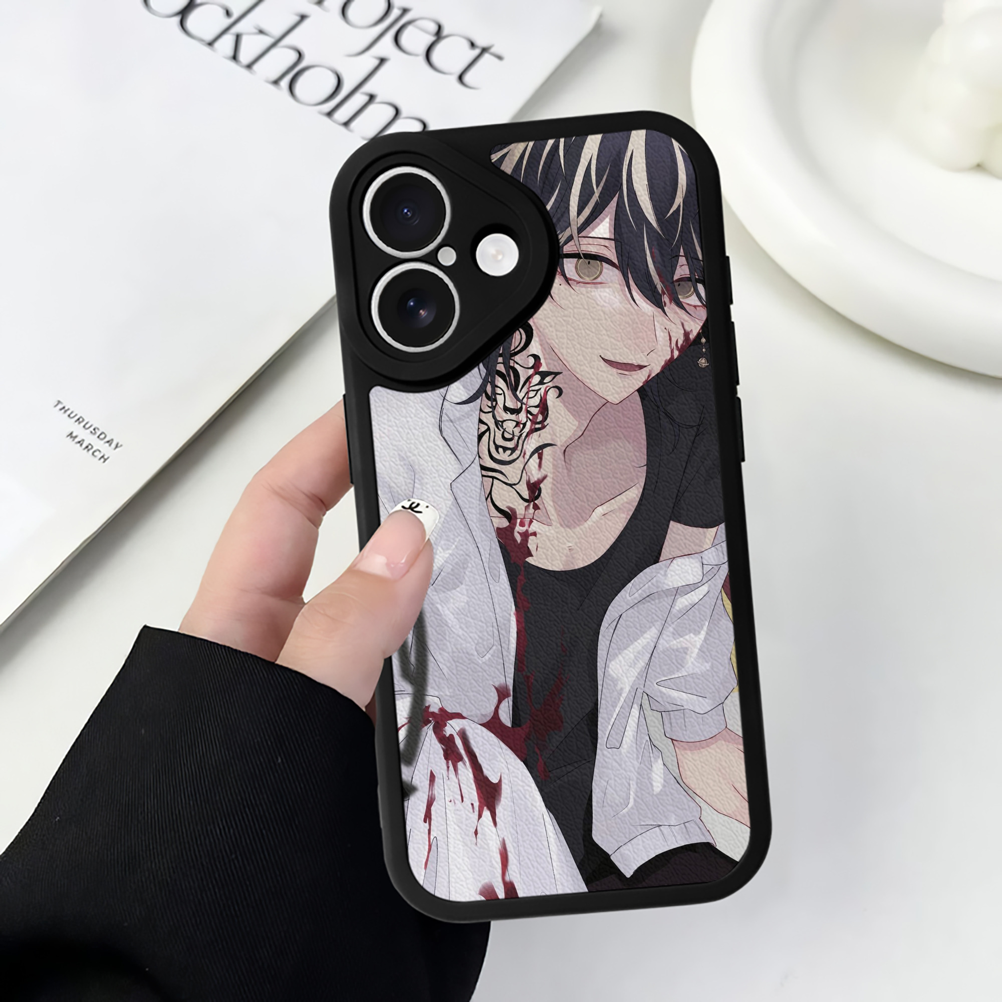 （画像用） 東京リベンジャーズ Tokyo Revengers 【iPhone 16シリーズ対応】シリコンスマホケース（レザー調） 材質：シリコン